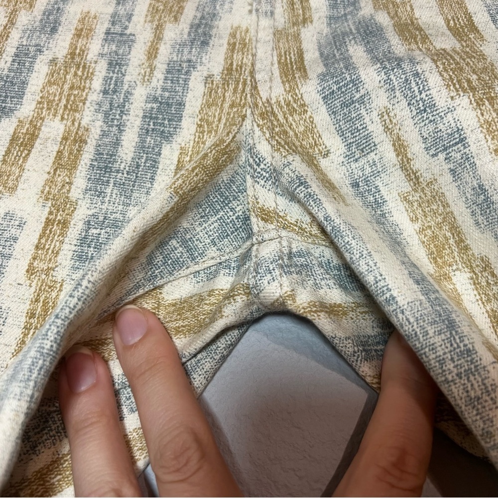 Printed Slim Ankle Pants in Soft Yellow & Light Blue - Picture 9 of 14